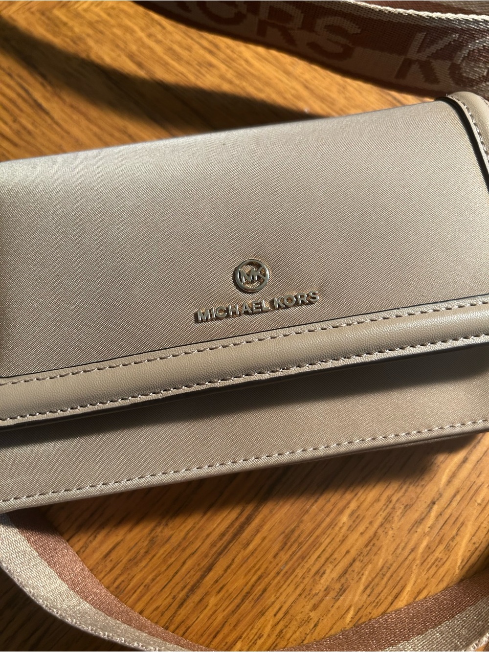 Michael Kors Beige/Tan Crossbody Bag with Branded Strap - Picture 8 of 9